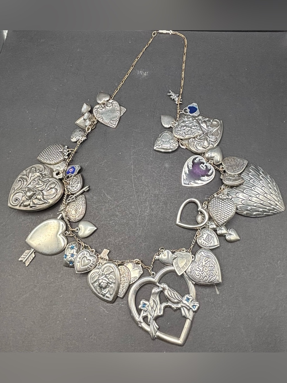 Vintage Pididdly Links Silver Heart Charm Locket Statement Necklace 24”